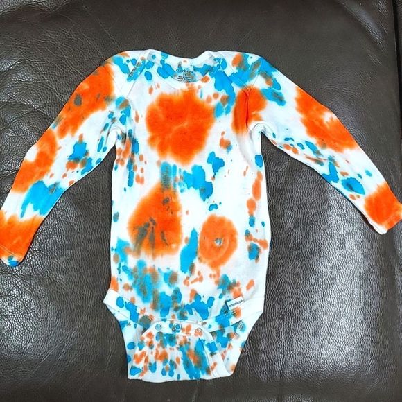 NEW Gerber 12 month tie dye onesie orange blue - Picture 1 of 5